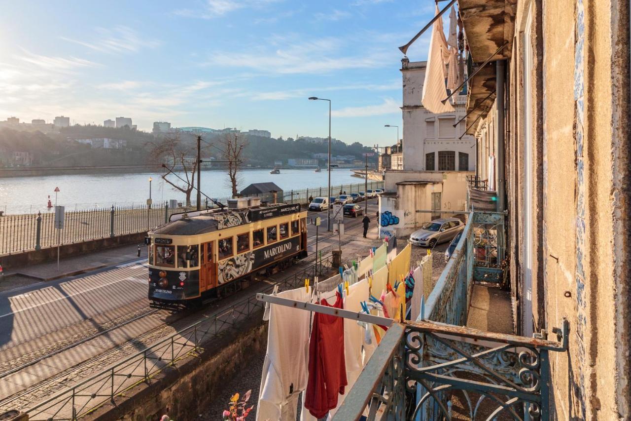 Happy Porto Hostel & Apartments Exteriör bild